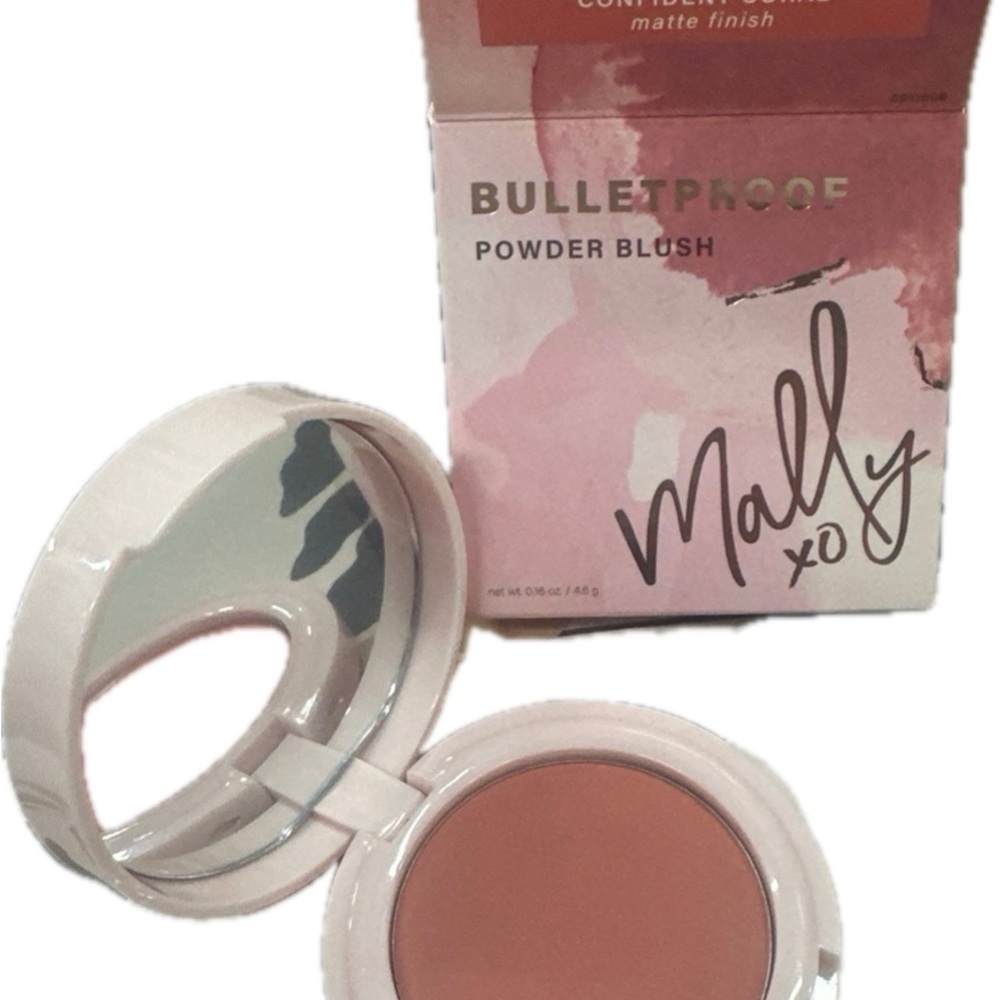Mally Beauty Bulletproof Powder Blush -Confident Coral